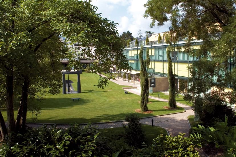 Clinic image 2