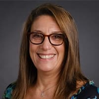 Dr .Tova Rainis