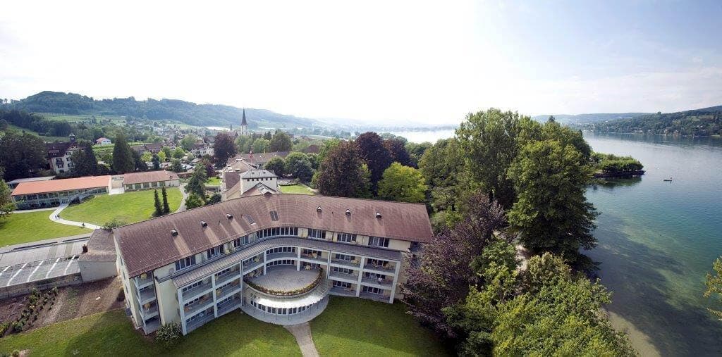 Main clinic image