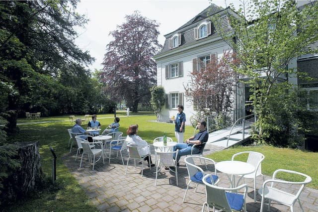 Clinic image 3