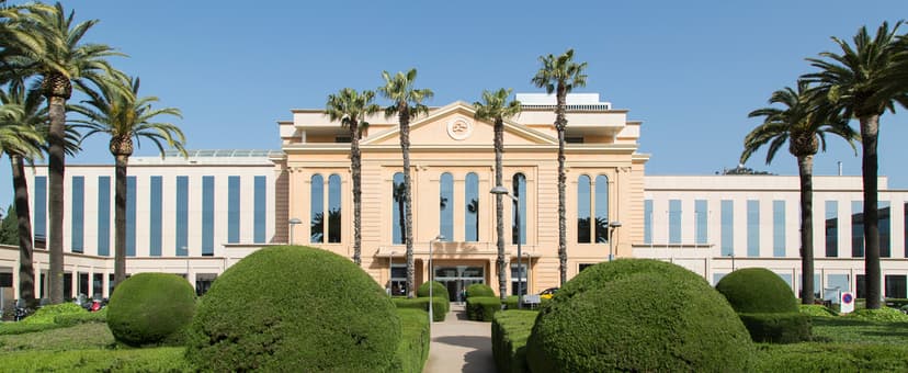 Main clinic image