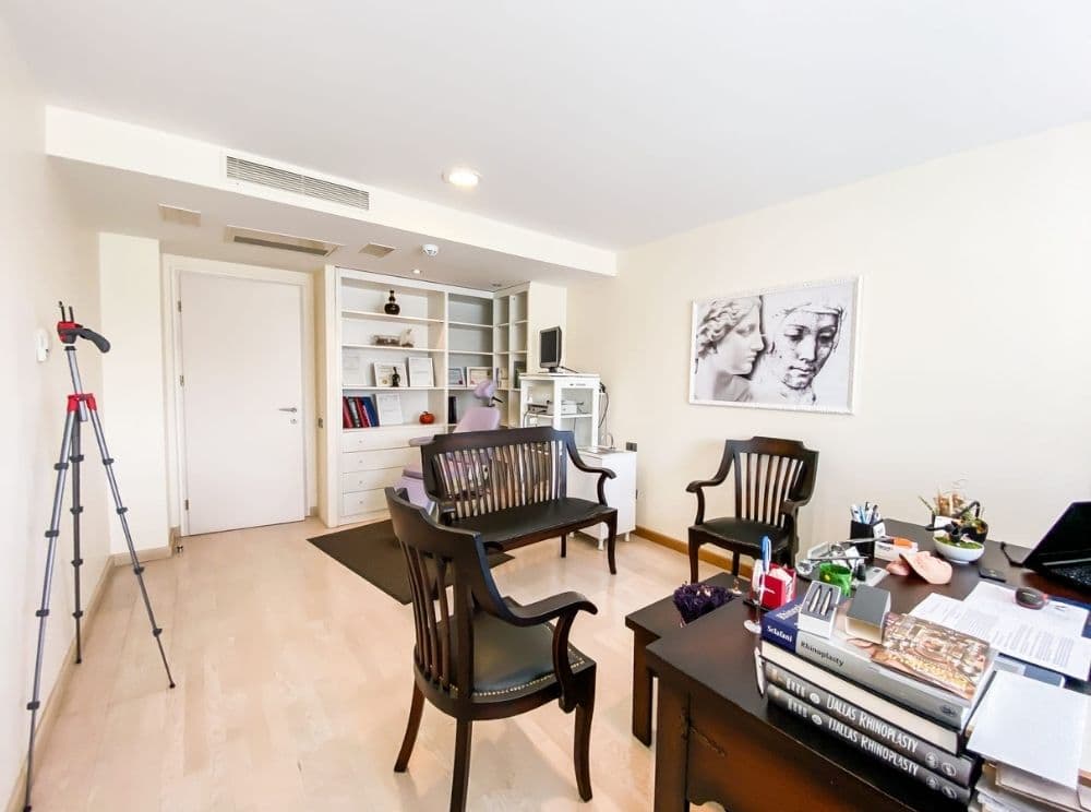 Main clinic image