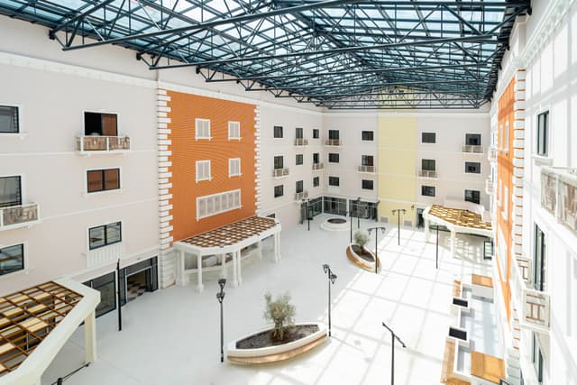 Clinic image 3
