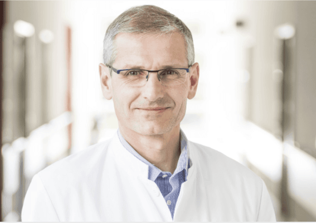 Professor Sascha Flohé, MD
