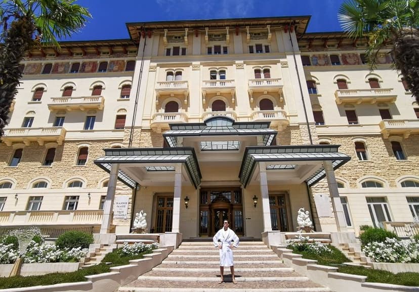 PALAZZO FIUGGI - Medical Clinic