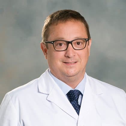 Dr. Salvador Miralbés