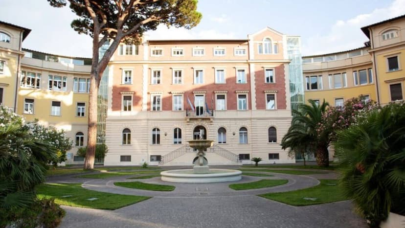 Ospedale San Carlo di Nancy - Medical Clinic