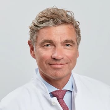 Dr. Martin T.R. Grapow