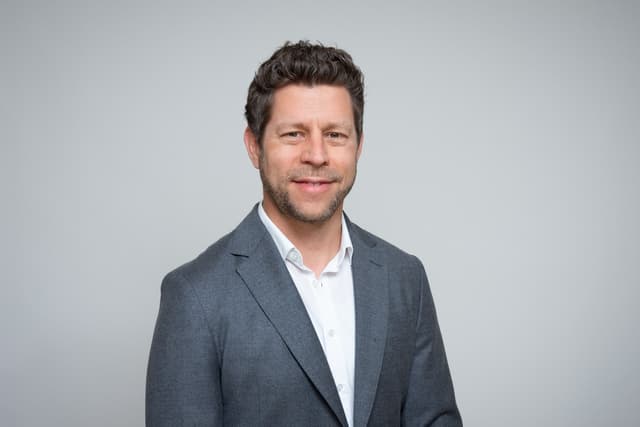 Dr. med. Michel Schneider