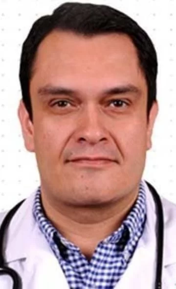 Dr. Marco Sariñana