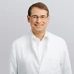 Prof. Prof. (hon.) Dr. med. Dr. hc Peter Schemmer