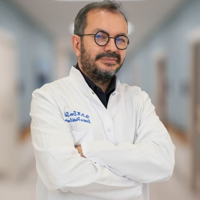 Op. Dr. Muhammed Eren Şimşek