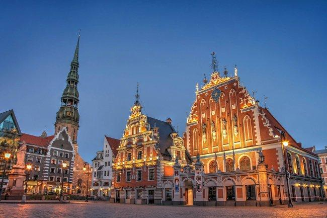 Best and Cheapest Countries for Tummy Tuck related image