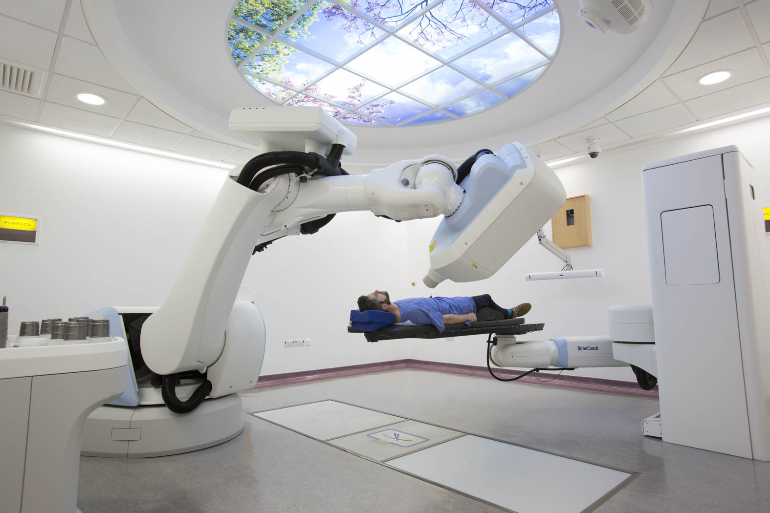 CyberKnife Treatment in Turkey related image