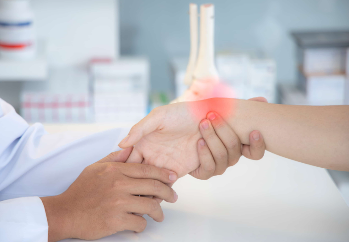 Wrist Replacement Surgery in Turkey related image