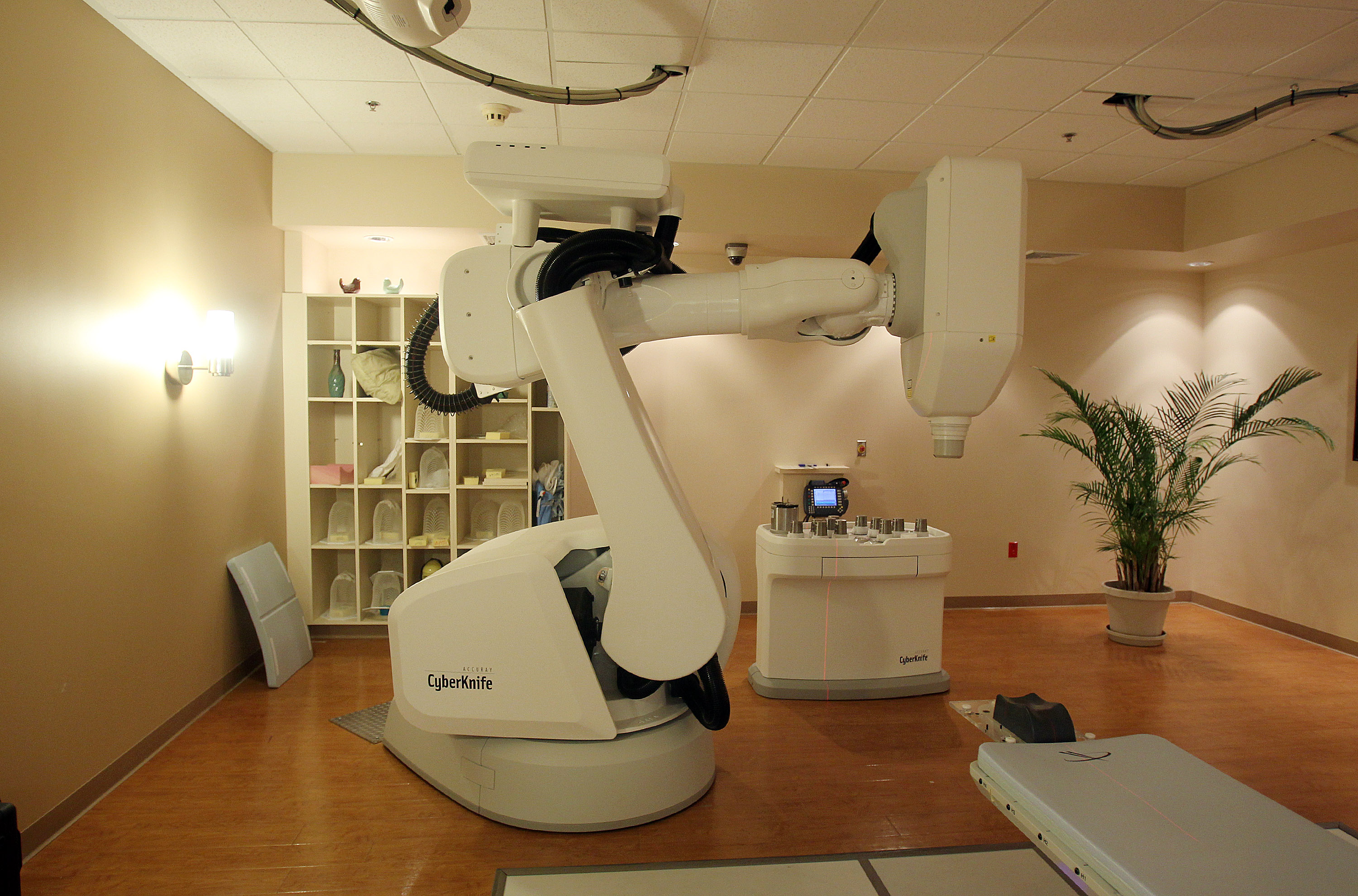 CyberKnife Treatment in Turkey related image