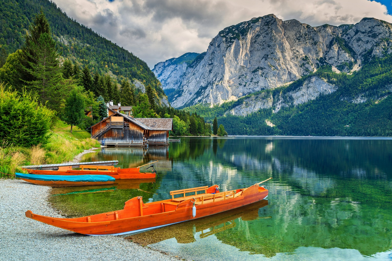 Best and Cheapest Countries for Spine Surgery Abroad related image
