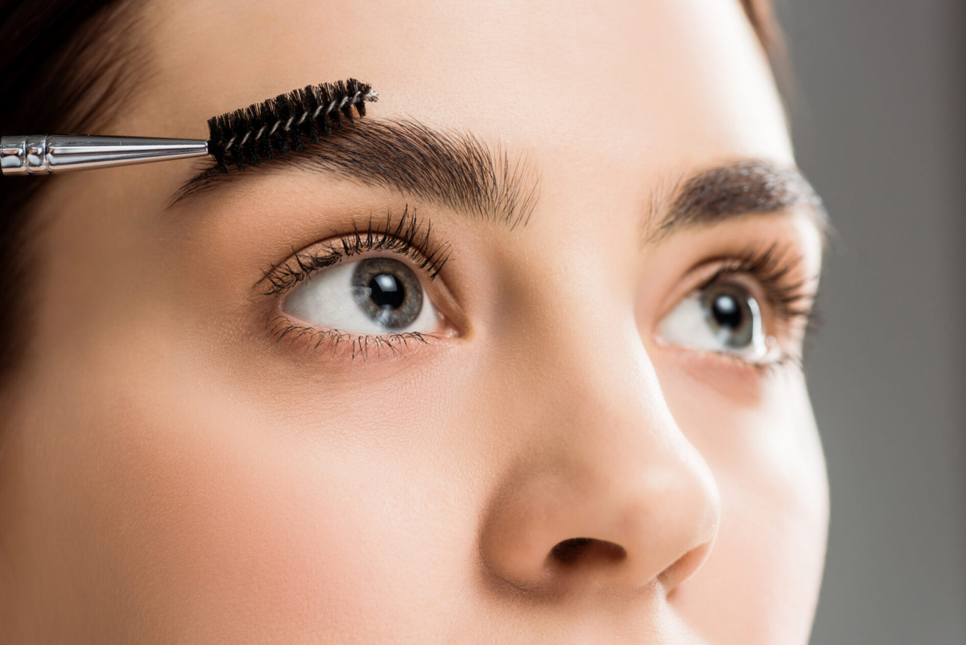 Eyebrow Transplant in Turkey related image