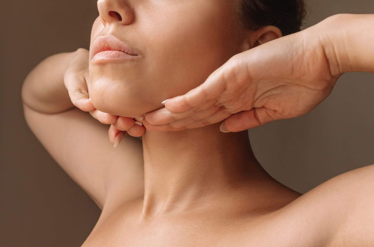Neck Lift in Turkey related image